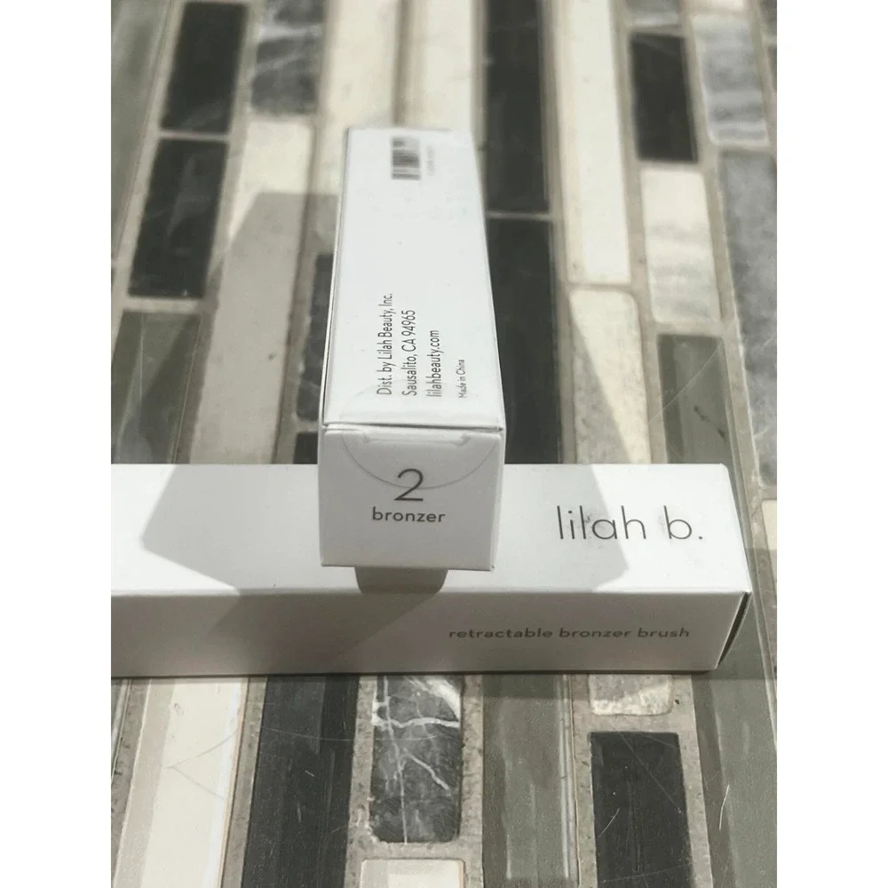 2 PACK lilah b. - Retractable Bronzer Brush